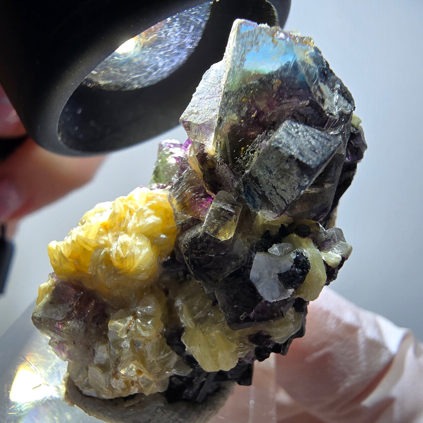 Bunte Phantom Fluorit, Schörl Turmalin, Muskovit, Hyalit Erongo, Namibia 37*28*20mm