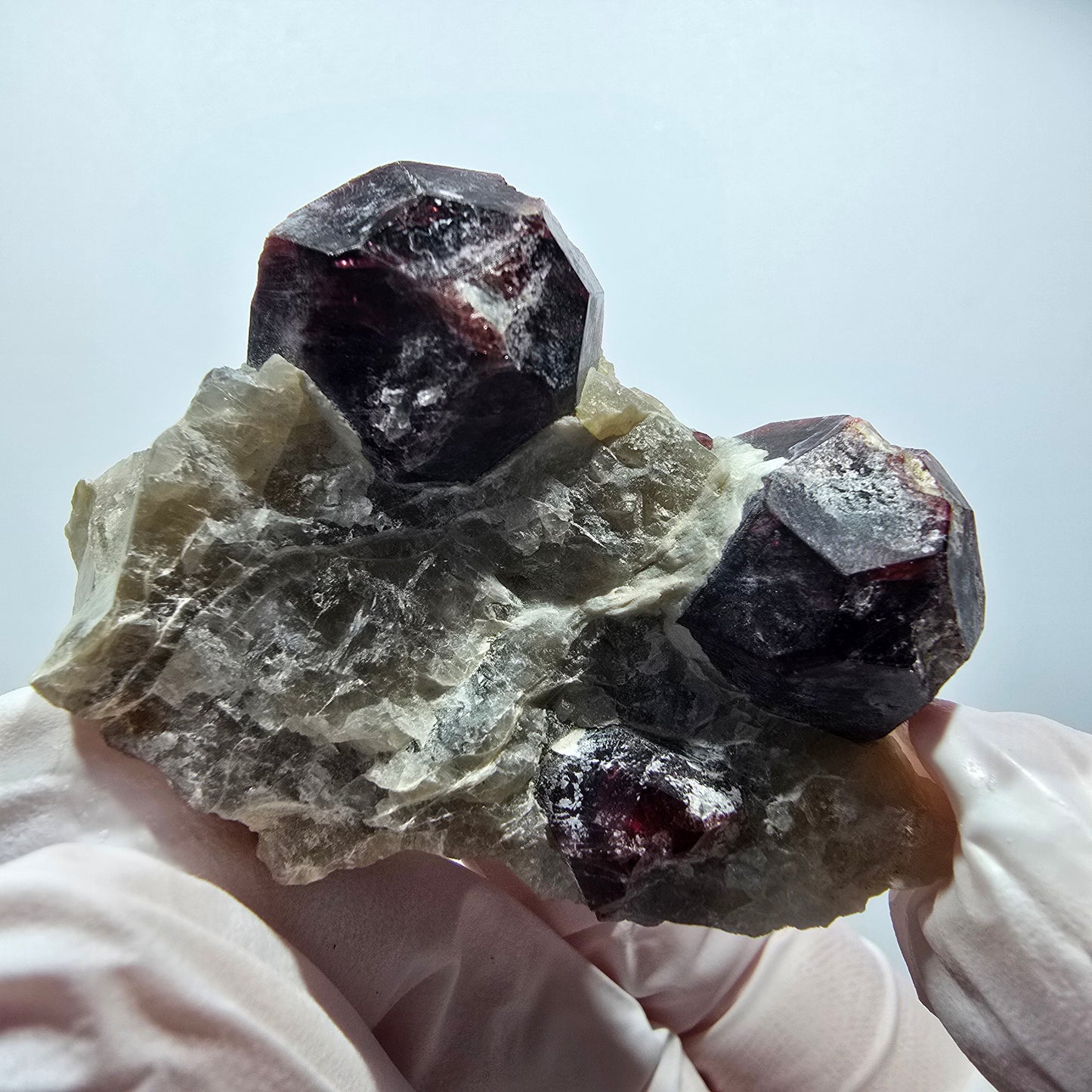 Seltene rote Granat auf Quarz Stufe Erongo, Namibia 52*37*25mm