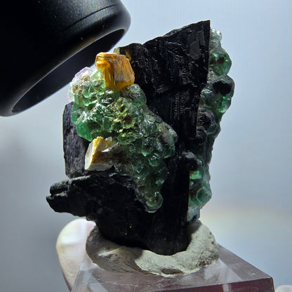 Phantom Fluorit, hexagonal, Schörl Turmalin, Muskovit Erongo, Namibia 49*32*22mm