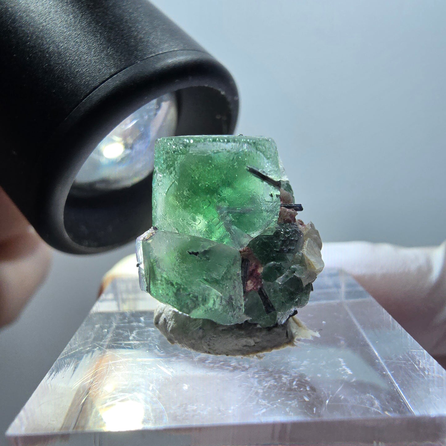 Phantom Fluorit, Schörl Turmalin, Muskovit Stufe Erongo, Namibia 18*19*14mm #11926