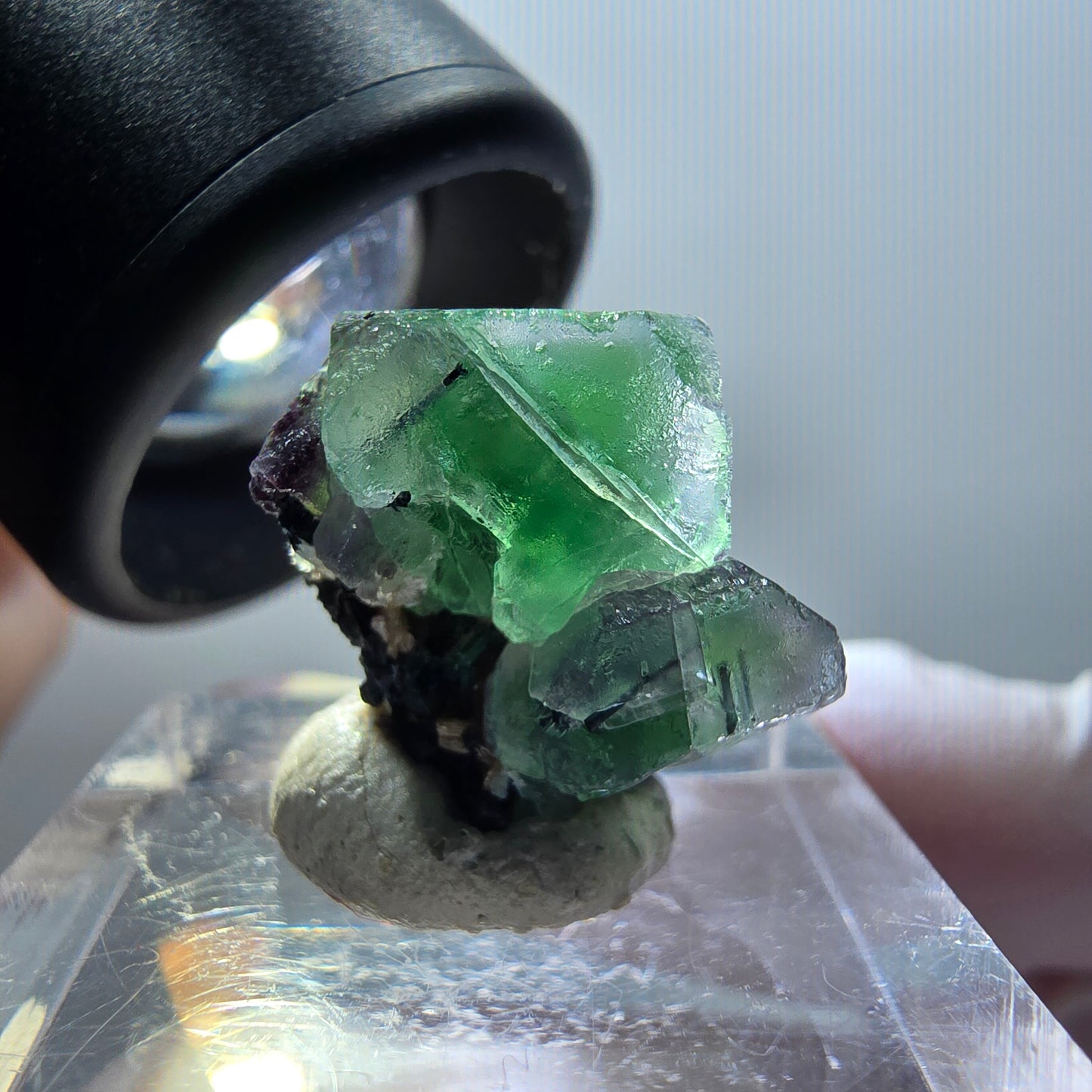 Phantom Fluorit, Schörl Turmalin, Muskovit Stufe Erongo, Namibia 18*19*14mm #11926