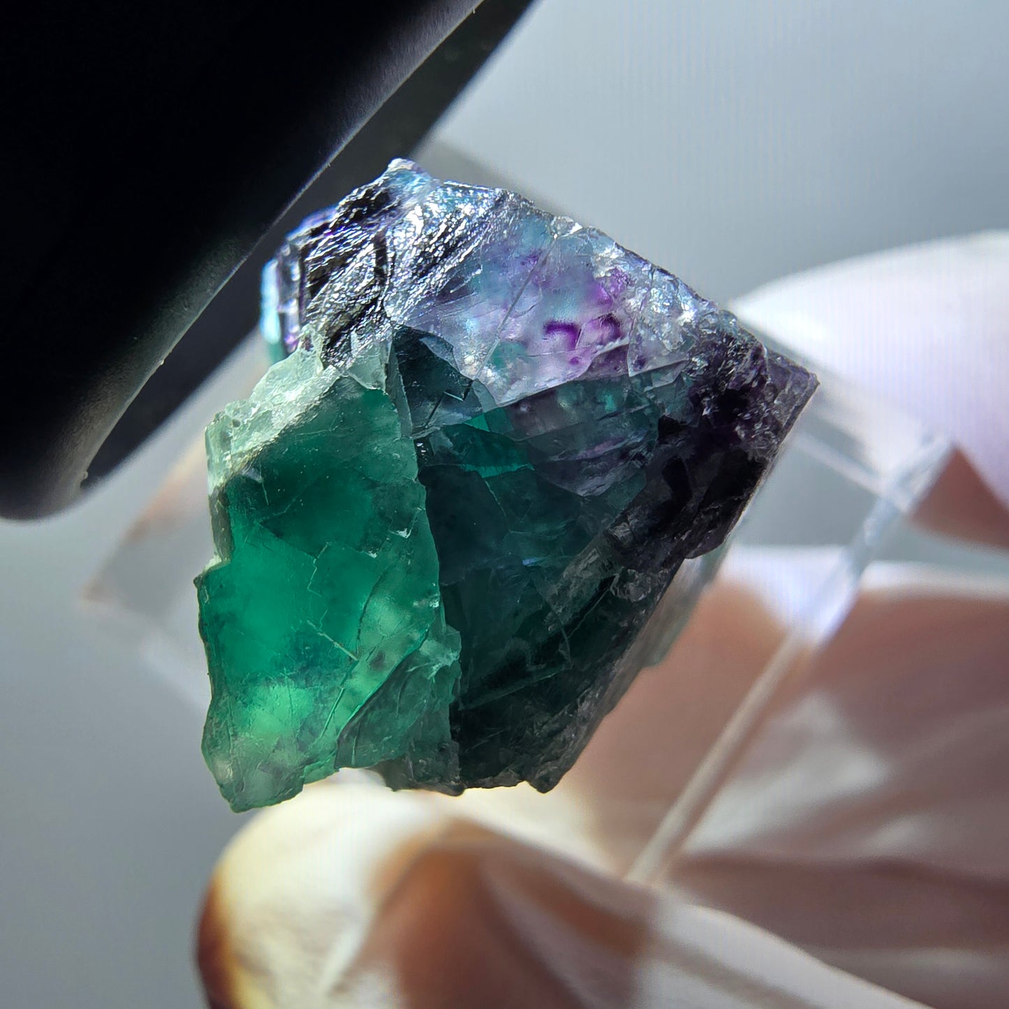 Spécimen de fluorite fantôme et de tourmaline schorl, Erongo, Namibie, 23 x 22 x 17 mm, n° 11933 