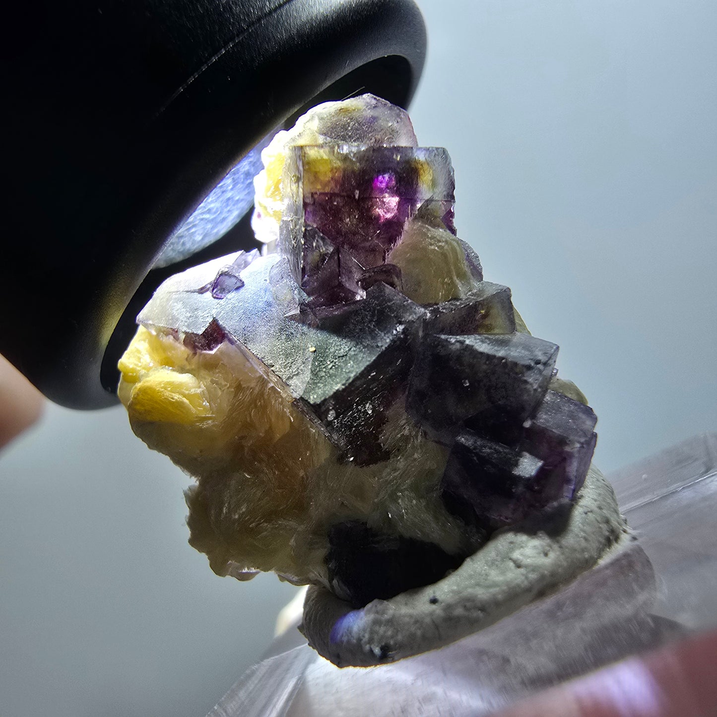 Cubes de fluorite fantôme colorés, spécimen de muscovite d'Erongo, Namibie 24*23*14 mm #11954 