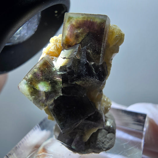 Bunte Phantom Fluorit, Schörl Turmalin, Muskovit Stufe Erongo, Namibia 30*22*18mm #11957