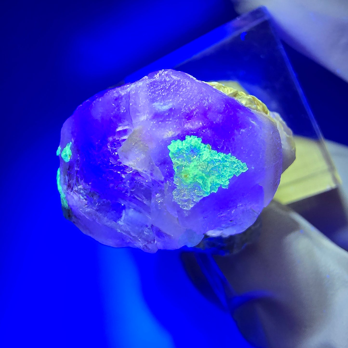 Fluorite fantôme, Hyalite, Schörl Tourmaline Stage Erongo, Namibie 31*24*18mm #11960 