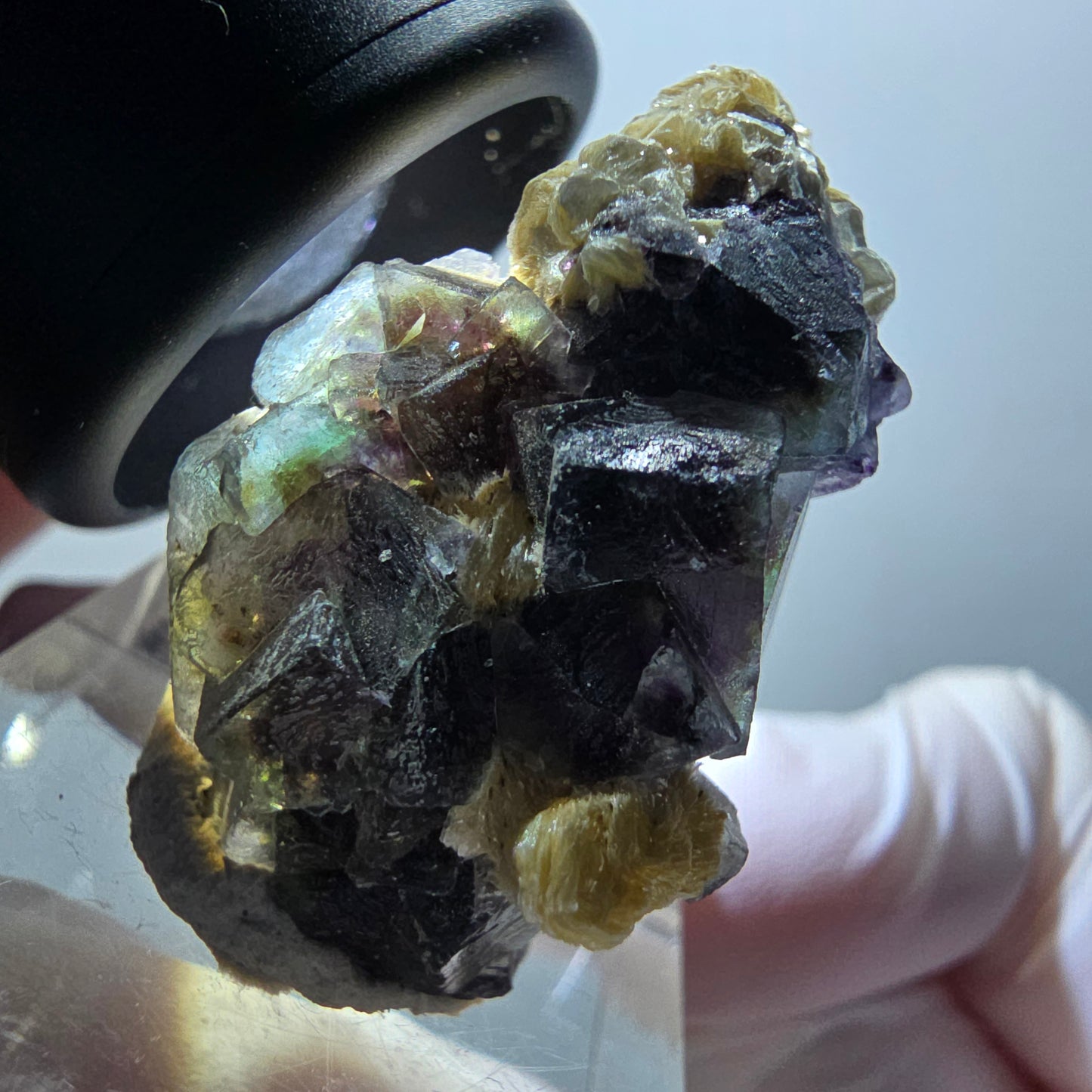 Spécimen de fluorite fantôme colorée, muscovite, hyalite, Erongo, Namibie 35*25*20mm #11964 