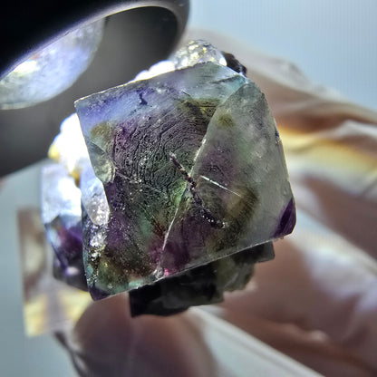 Spécimen de fluorite fantôme colorée, muscovite, hyalite, Erongo, Namibie 34*26*22mm #11965 