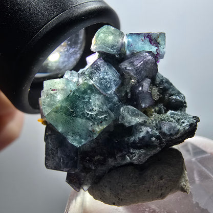 Spécimen rare de fluorite fantôme et de tourmaline schorl, Erongo, Namibie, 32 x 23 x 18 mm, n° 11995 