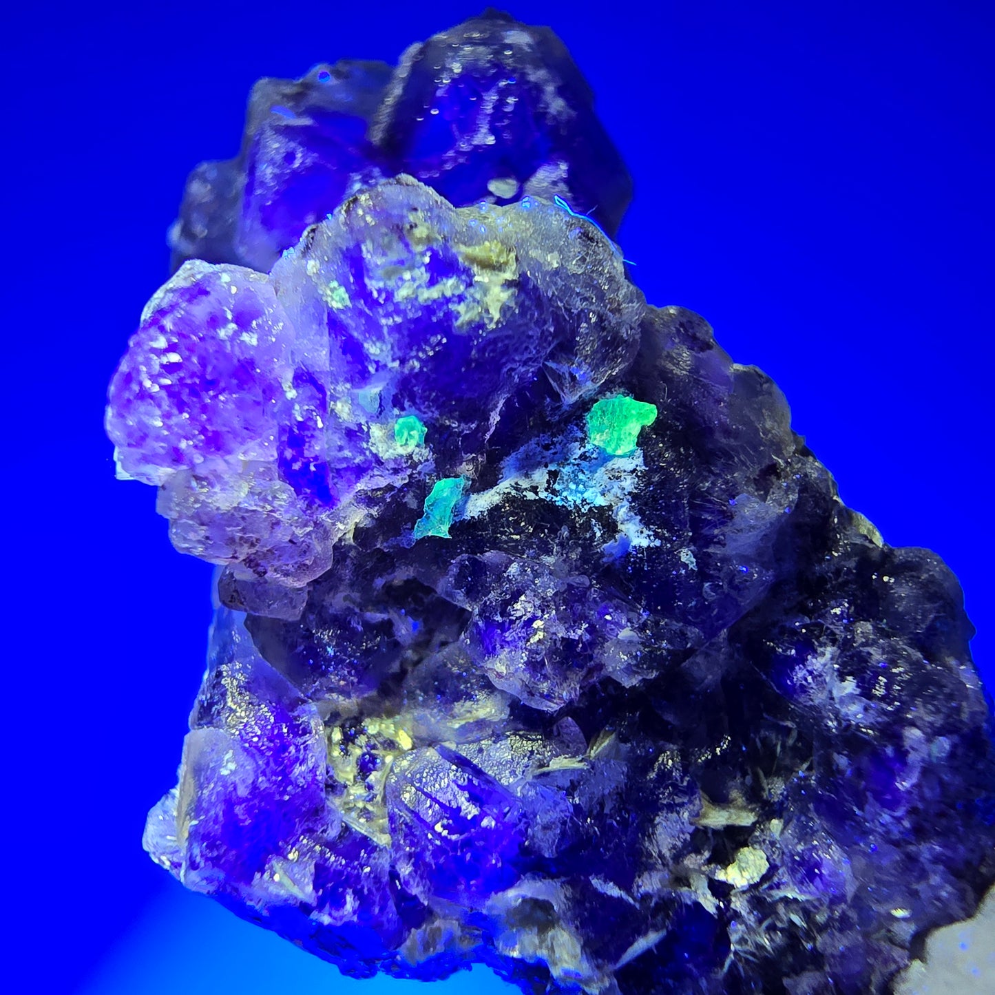 Fluorite fantôme, tourmaline Schörl, muscovite, hyalite Erongo, Namibie 41*26*23mm #11998 