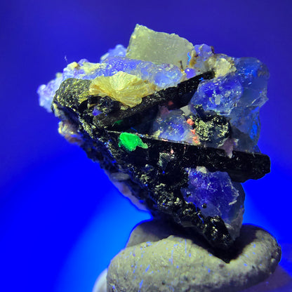 Phantom Fluorite, Schörl Tourmaline, Smoky Quartz, Muscovite, Hyalite Erongo, Namibia 33*26*19mm #11999 