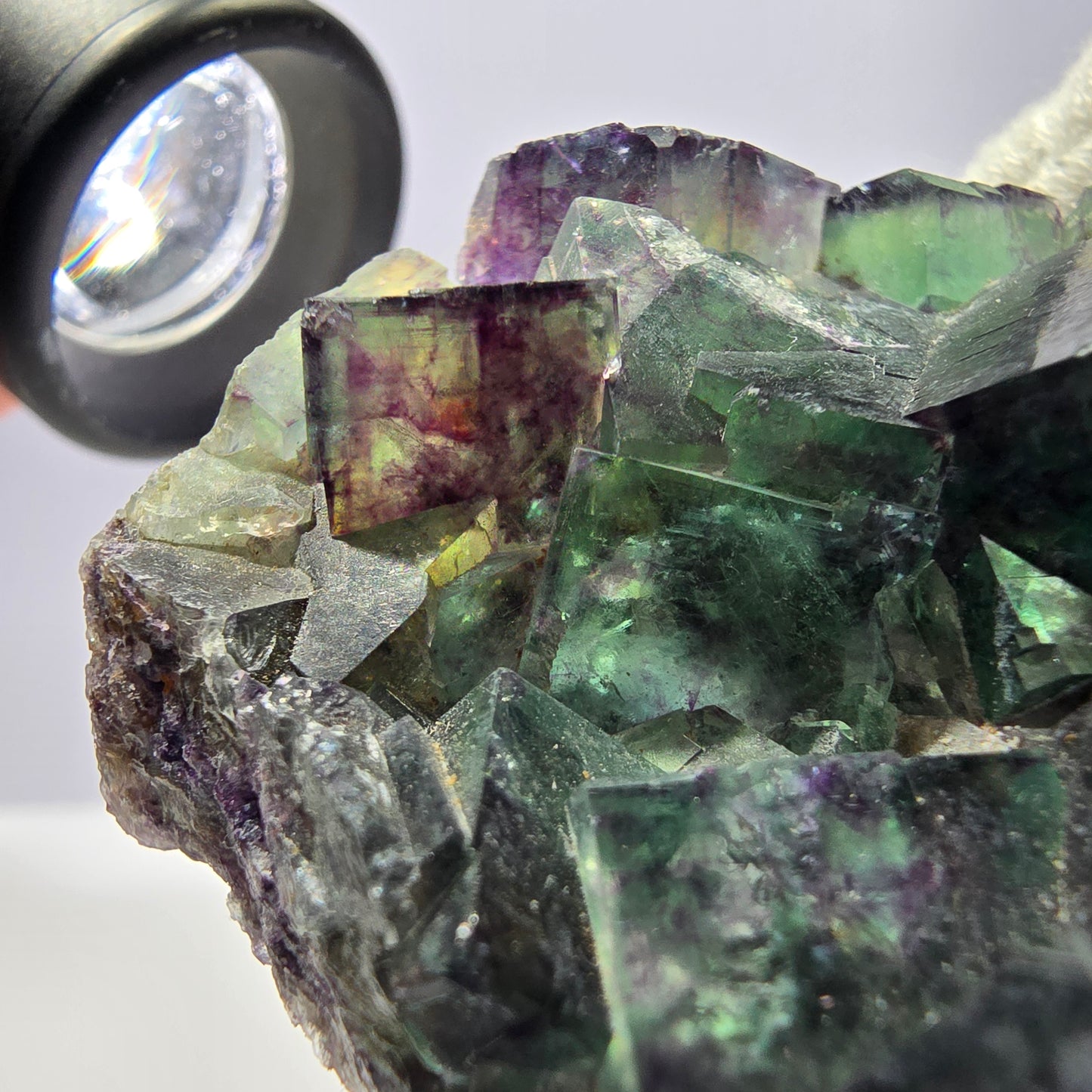 Rare spécimen de cube de fluorite fantôme, parqueté zonal Okorusu Namibie 76 x 62 x 27 mm 