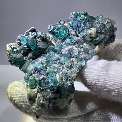 Rares cubes de fluorite fantôme zonaux, vert violet, Erongo, Namibie 75 x 53 x 15 mm 