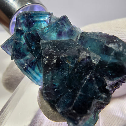 Spécimen de cube de fluorite fantôme, zonal – Nouvelle découverte ! Okorusu, Namibie, 36 x 27 x 16 mm 