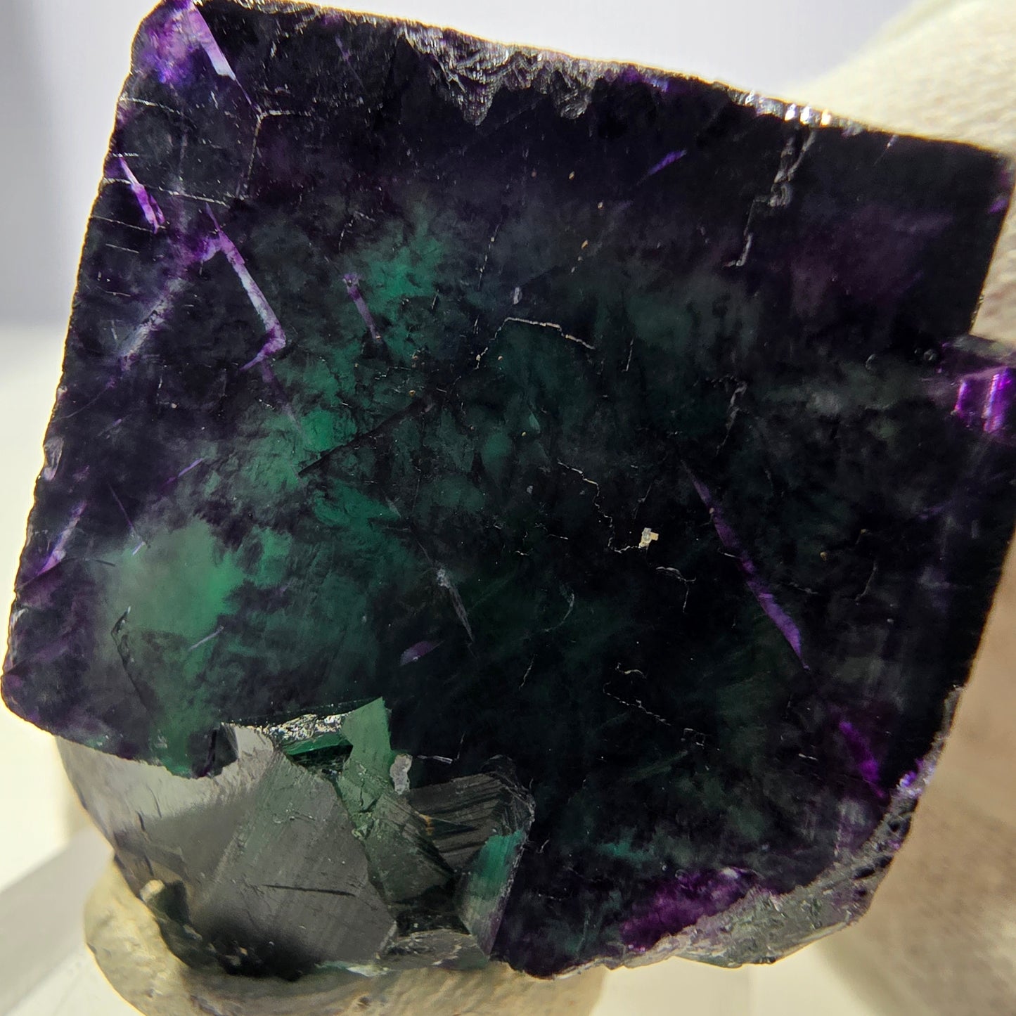 Klare Phantom Fluorit Würfel Stufe zonal grün lila Okorusu, Namibia 37*32*29mm