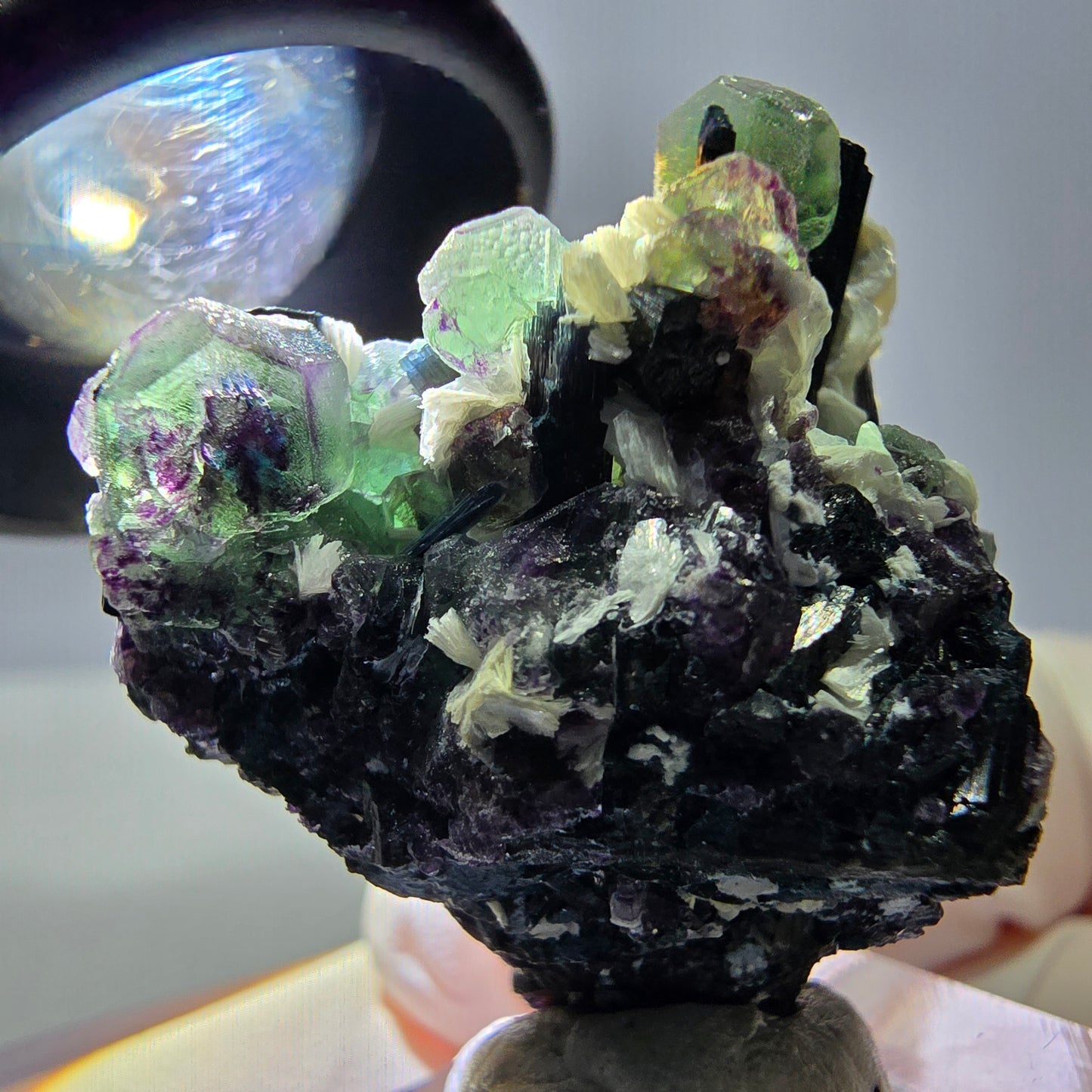 Cube de fluorite fantôme, zonal, muscovite, spécimen de tourmaline Schorl, Erongo, Namibie, 36 x 31 x 22 mm 