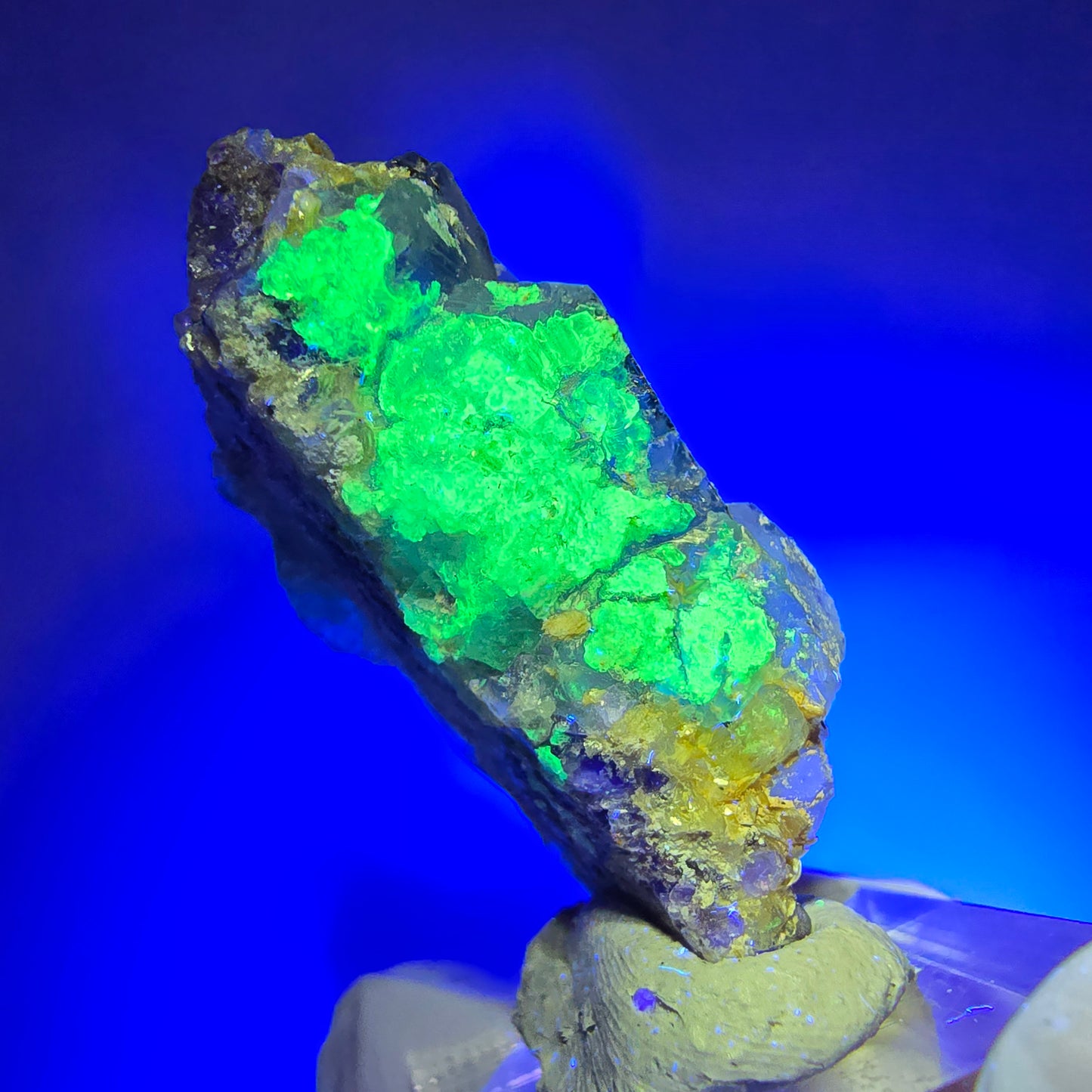 Phantom Fluorite, Muscovite, Hyalite Stage Erongo, Namibia 46*25*18mm #12007 