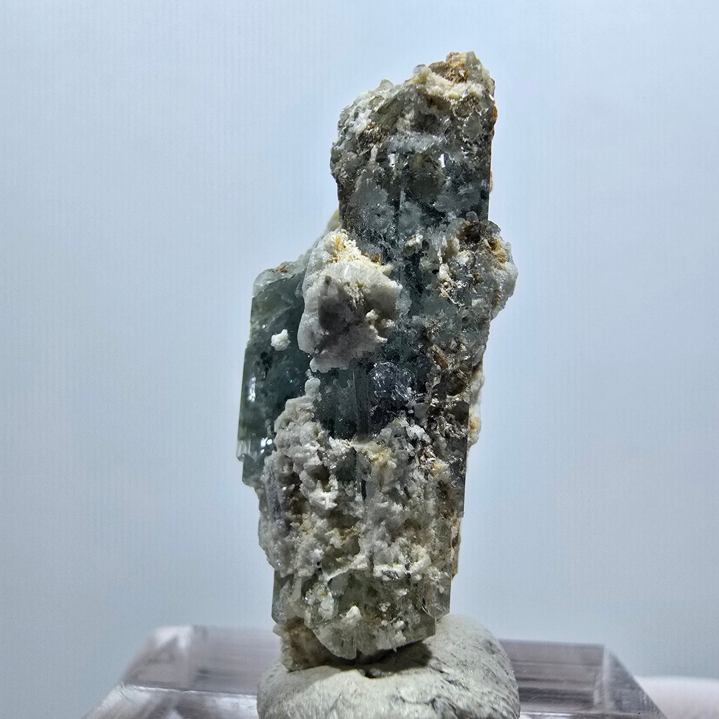 Rare aigue-marine, spécimen d'orthose d'Erongo, Namibie, 34*13*14 mm, n° 12018 