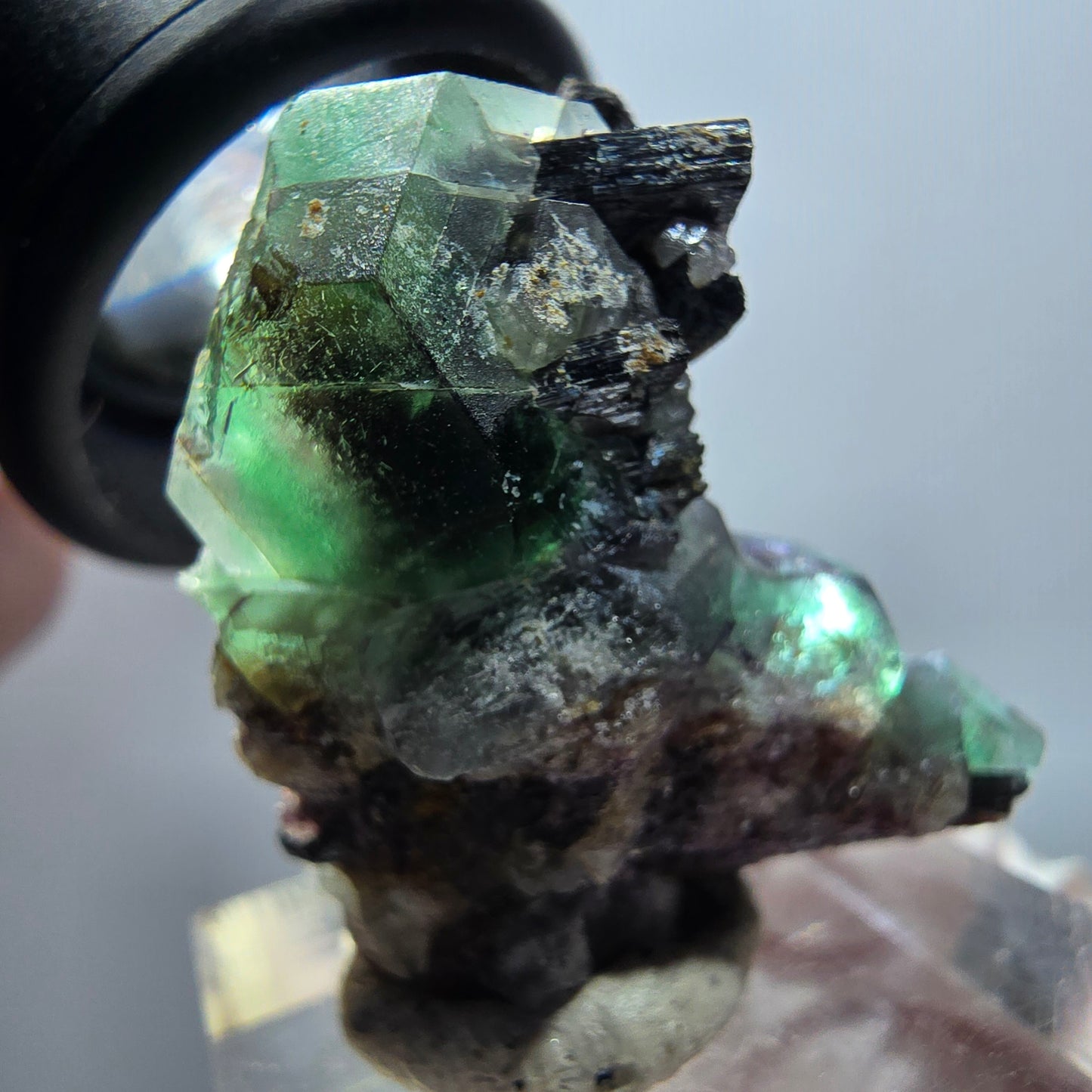 Phantom Fluorit hexagonal, Schörl Turmalin Stufe Erongo, Namibia 35*27*16mm #12039