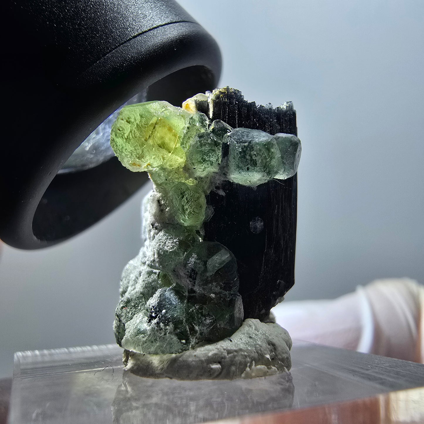 Phantom Fluorit, Schörl Turmalin, Muskovit Stufe Erongo, Namibia 25*19*16mm #12043