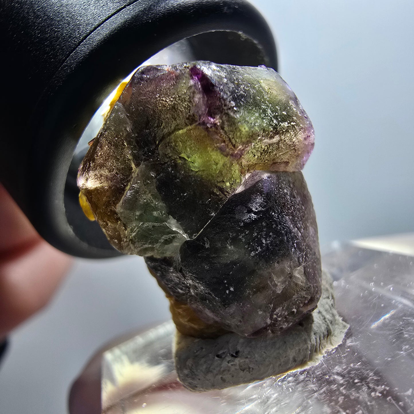 Spécimen rare de fluorite fantôme et muscovite, Erongo, Namibie, 21 x 17 x 13 mm, n° 12054 