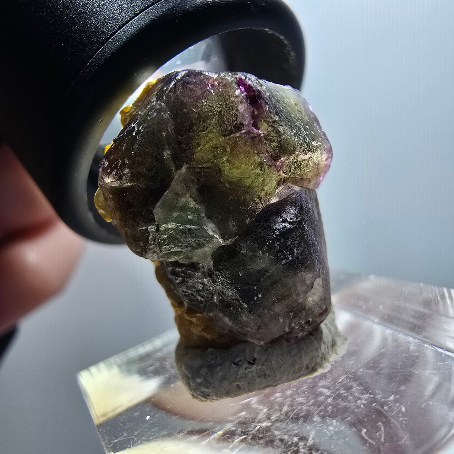 Spécimen rare de fluorite fantôme et muscovite, Erongo, Namibie, 21 x 17 x 13 mm, n° 12054 