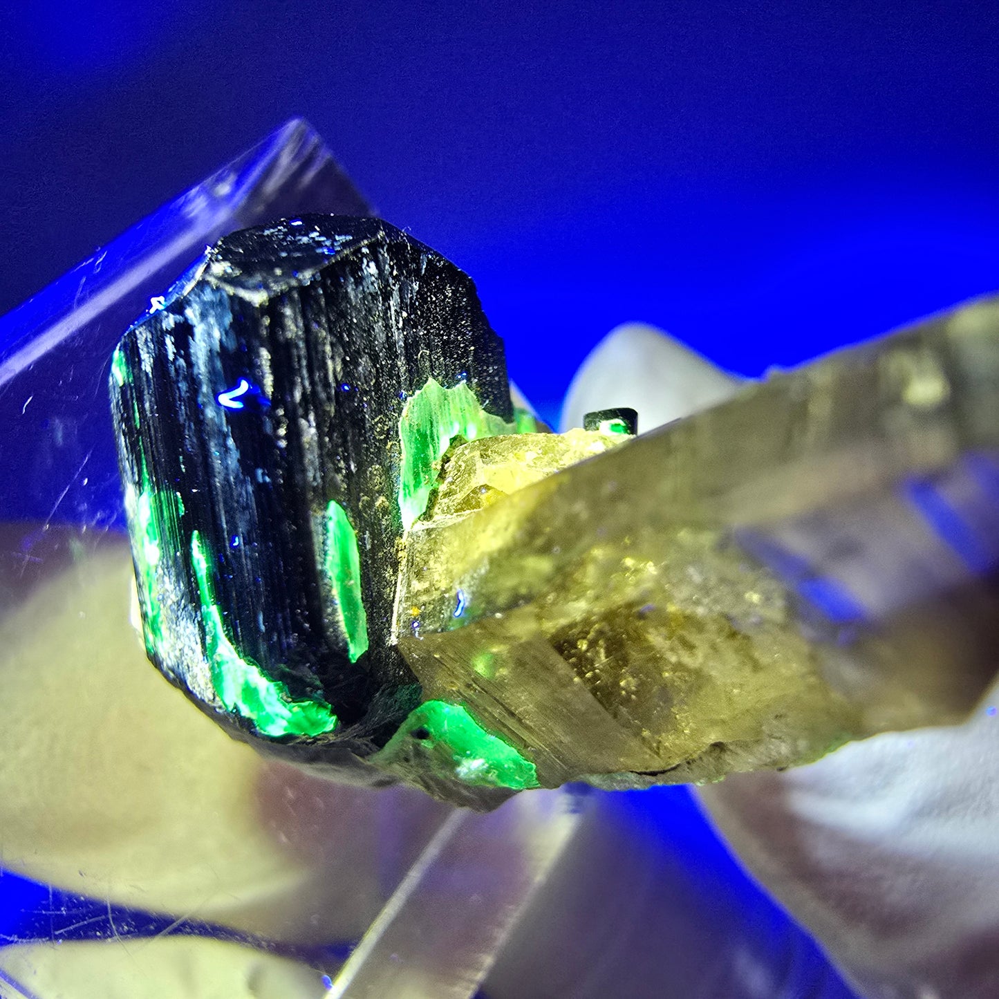 Tourmaline Schörl, opale hyalite, stade de quartz fumé Erongo, Namibie 29*20*15mm #12065 