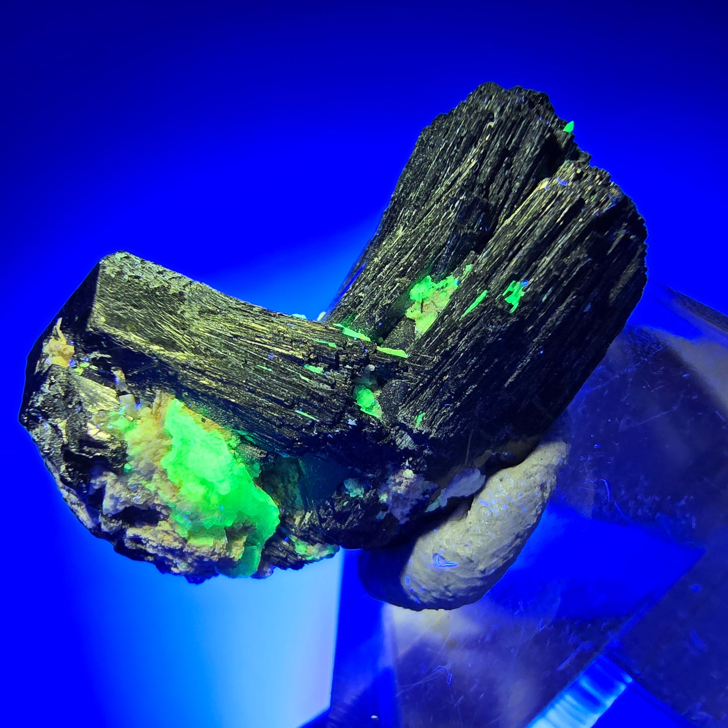 Schörl Tourmaline, Hyalite Opal Stage Erongo, Namibie 30*24*12mm #12068 