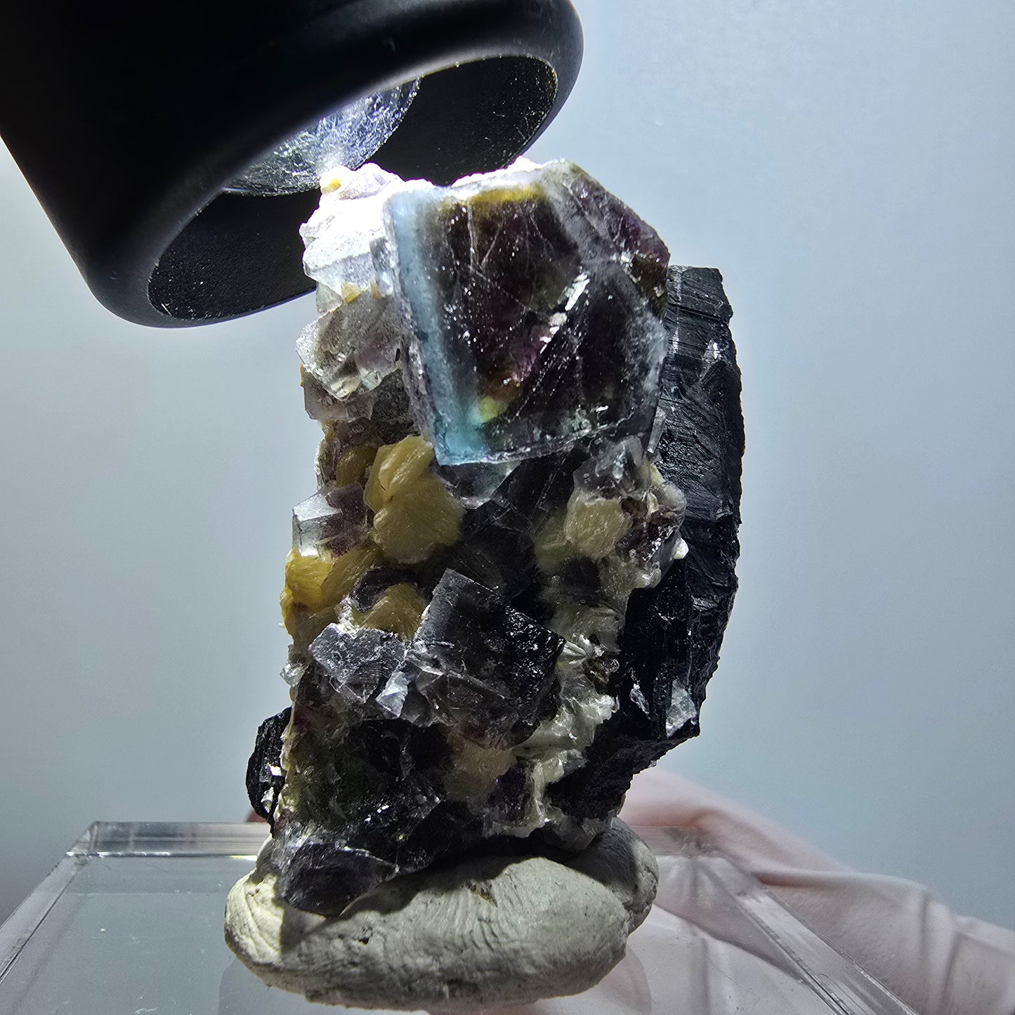 Bunte Phantom Fluorit, Schörl Turmalin, Muskovit, Hyalit Stufe Erongo, Namibia 45*29*24mm #12113