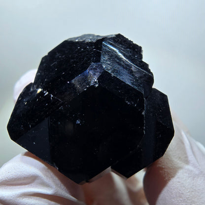 Rare cristal de tourmaline schorl symétrique, Erongo, Namibie, 31*29*26 mm #12138