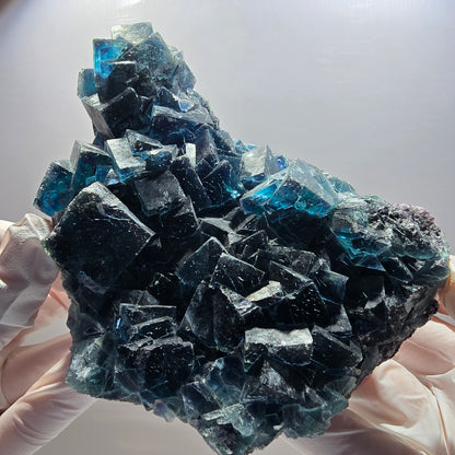 Cube XL Phantom Fluorite Step, poche papillon bleue, Namibie 120*104*76 mm 