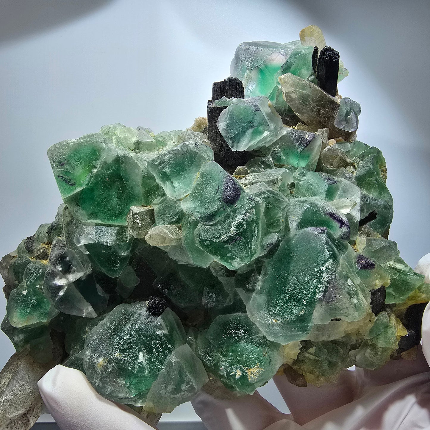 Fluorite fantôme XL, quartz fumé, tourmaline Schörl, hyalite Erongo, Namibie 170*122*53mm #12164 