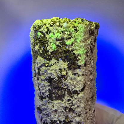 Schörl tourmaline, hyalite opal, muscovite, orthoclase Erongo, Namibia 83*32*29mm #12174 