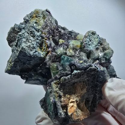 Rare spécimen de cube de fluorite, tourmaline schorl et orthose, Erongo, Namibie, 89 x 78 x 44 mm, n° 12185 
