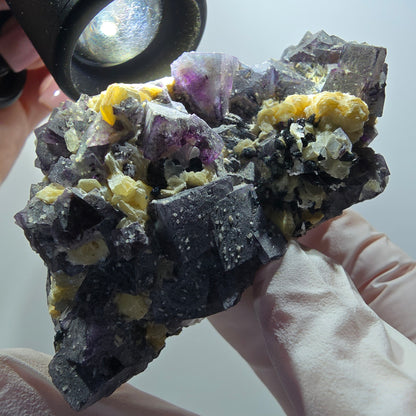 Spécimen de fluorite fantôme colorée, tourmaline schorl, muscovite, hyalite, Erongo, Namibie 79*49*39mm #12193 