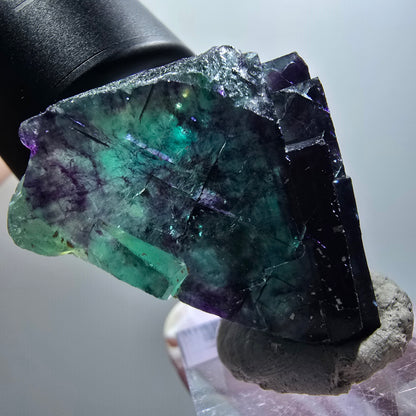 Cube de fluorite fantôme à degrés, tessellé, vert-violet Okorusu, Namibie 42*29*28mm #12209 