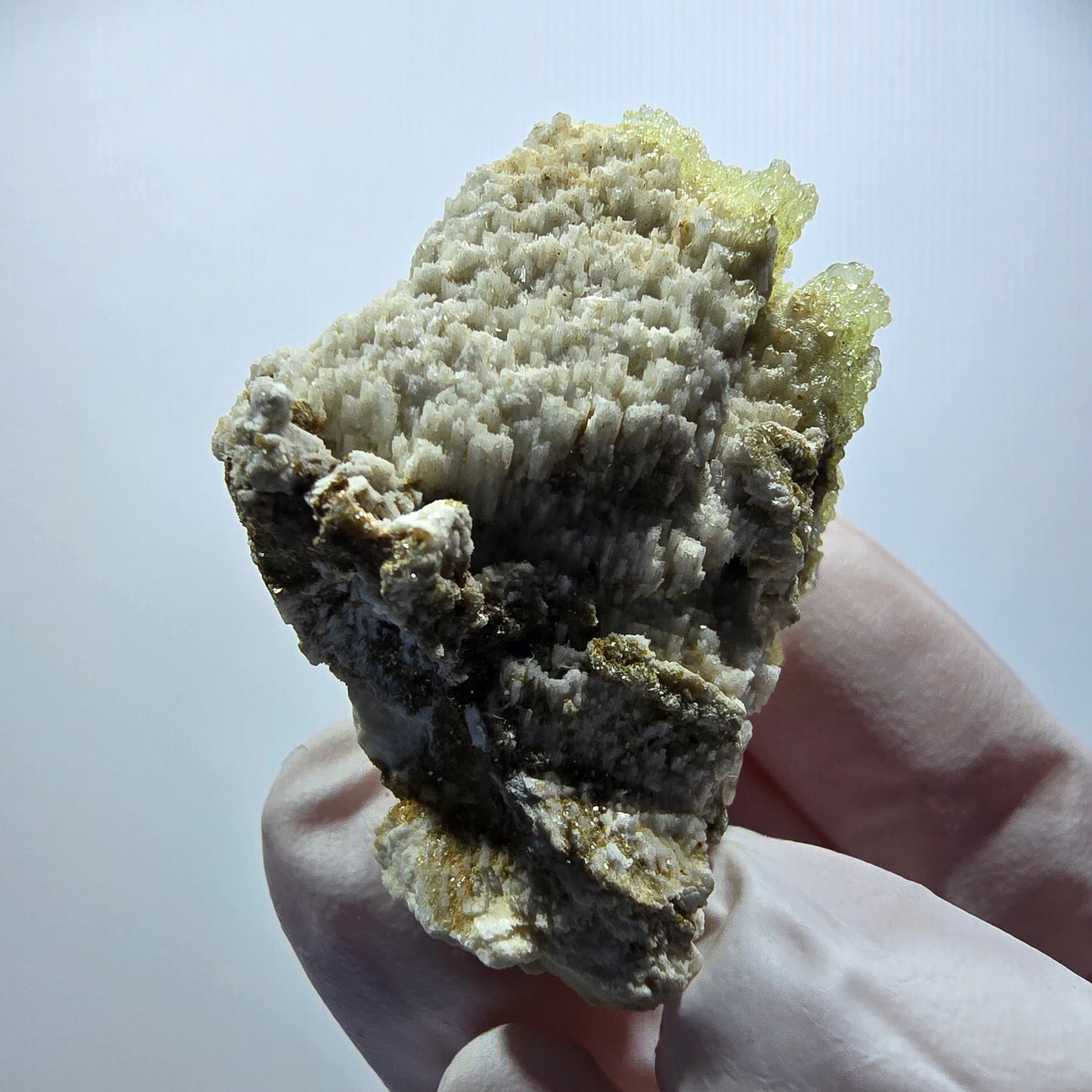 Opale hyalite rare, spécimen d'orthoclase (minéral UV) Erongo, Namibie 37*30*21mm #12229 
