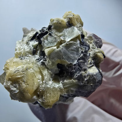 Schörl tourmaline, fluorite cube, muscovite stage Erongo, Namibia 41*38*32mm #12277 
