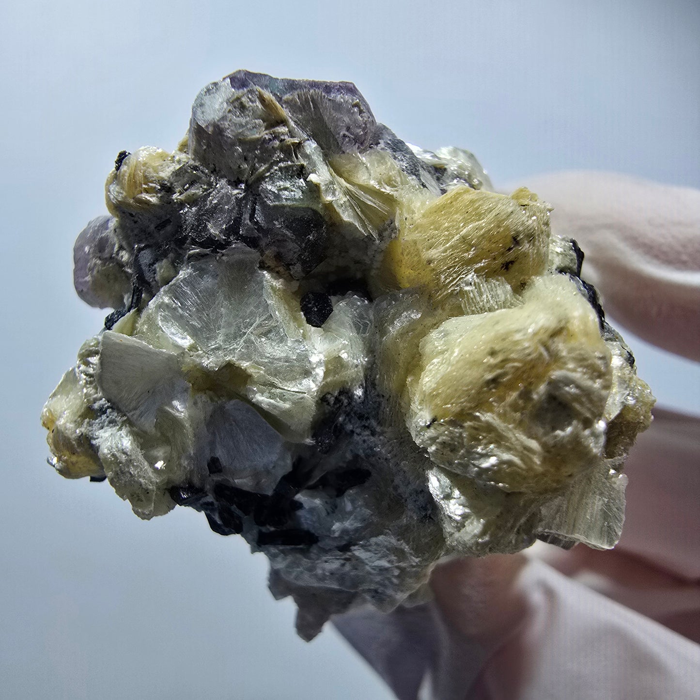 Schörl tourmaline, fluorite cube, muscovite stage Erongo, Namibia 41*38*32mm #12277 