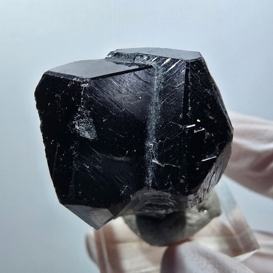 Spécimen rare de cristal de tourmaline schorl symétrique, Erongo, Namibie, 33*26*23 mm #12284
