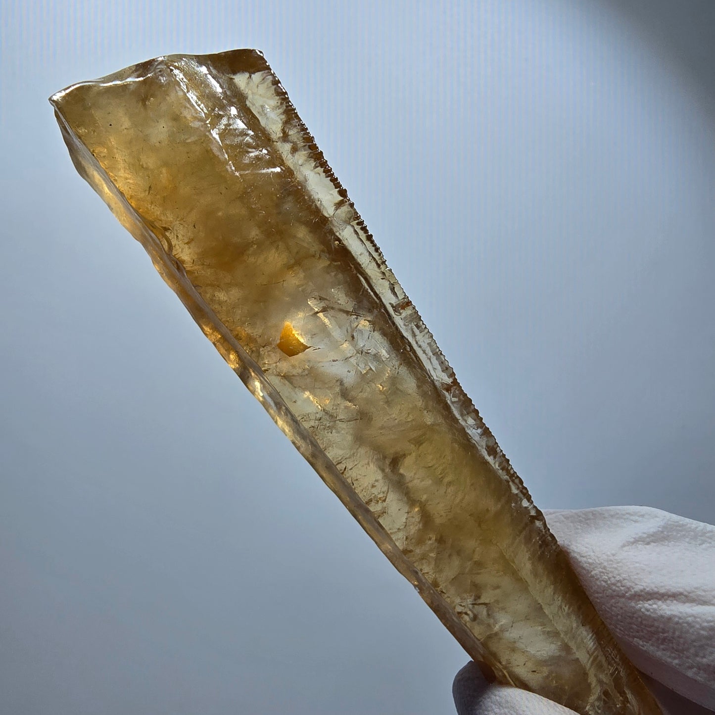 Cristal de calcite miel naturel XL, jaune orangé, Erongo, Namibie 94*25*18mm #12293 