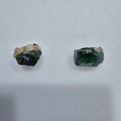 Lot de 2 pierres : Fluorite fantôme, Muscovite, Tourmaline Schörl, Erongo, Namibie, 14-16 mm, réf. 12326 