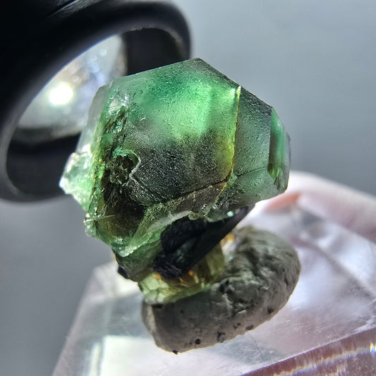 Phantom Fluorit, hexagonal, Schörl Turmalin Stufe Erongo, Namibia 18*17*16mm #12345