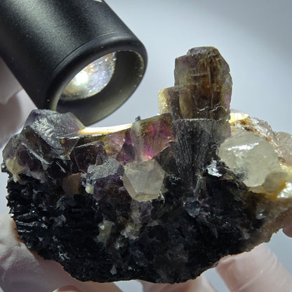Bunte Fluorit, Rauchquarz, Schörl Turmalin, Muskovit, Hyalit Erongo, Namibia 91*65*38mm #12360