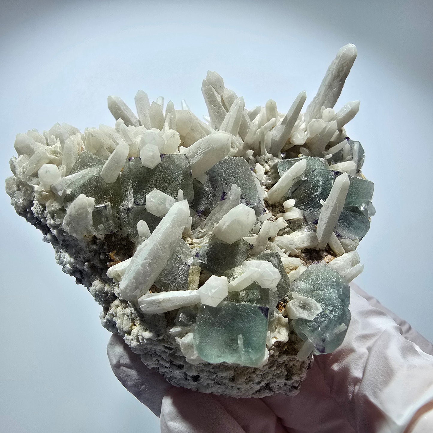 Große Phantom Fluorit, zonal, Quarz, Orthoklas Stufe Brandberg, Namibia 81*71*47mm #12363