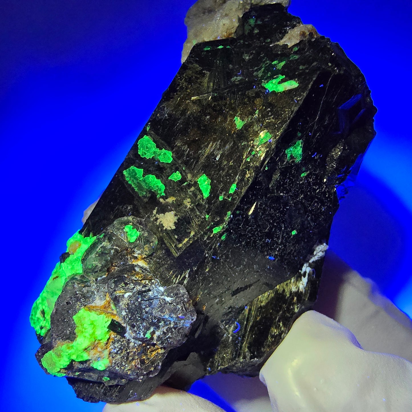 Schorl Tourmaline, Fluorite, Hyalite Opal, Muscovite Erongo, Namibia 64*40*38mm #12401