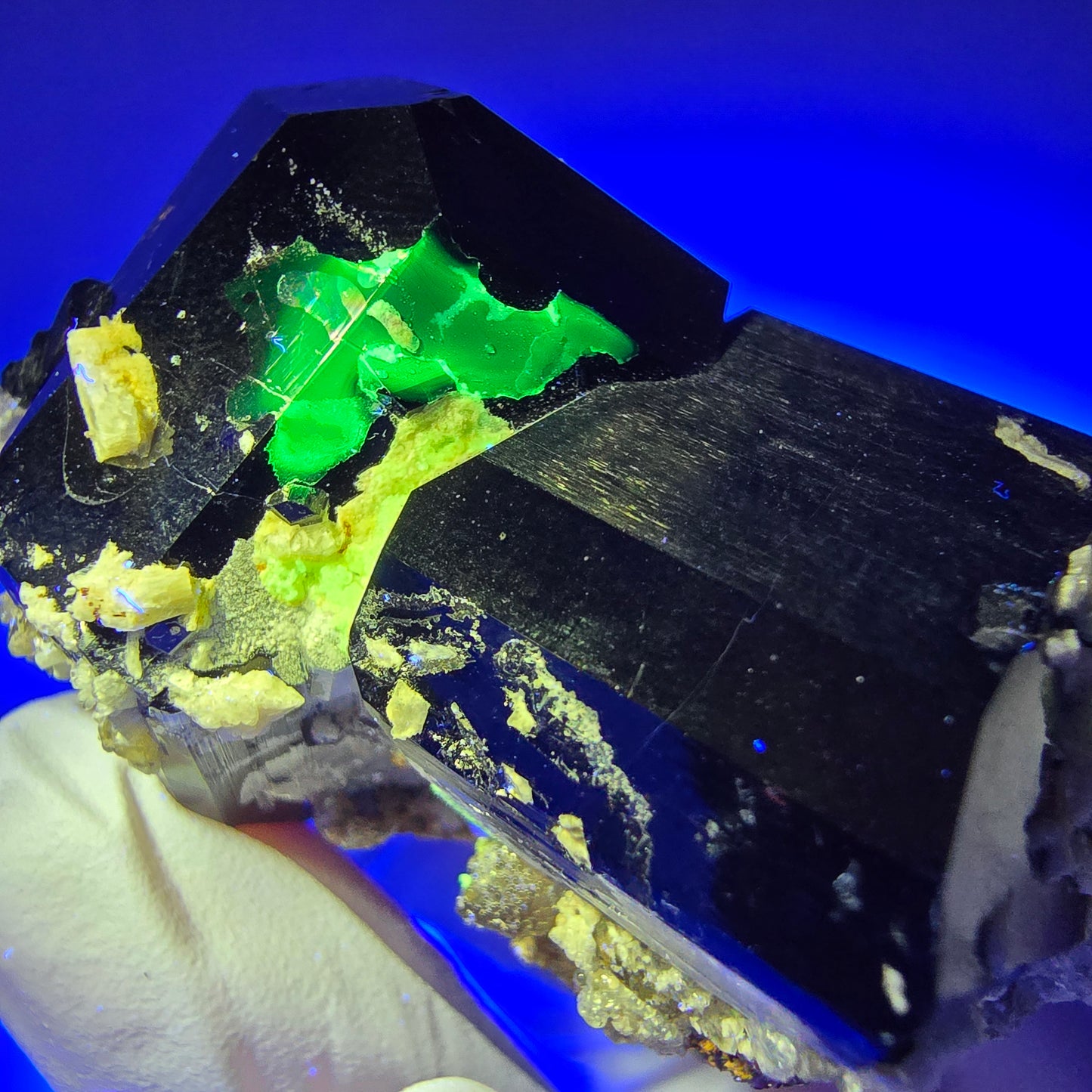 Schörl Turmalin, Hyalit Opal, Rauchquarz, Orthoklas Erongo, Namibia 55*45*34mm #12404