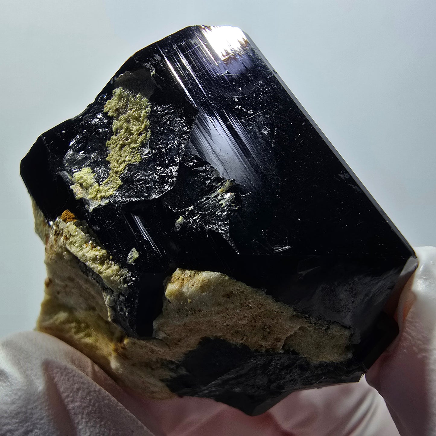 Tourmaline schorl rare, opale hyalite, orthose Erongo, Namibie 42*39*30mm #12406