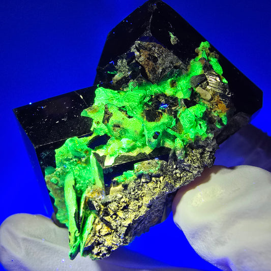 Rare Schorl Tourmaline, Hyalite Opal Specimen Erongo, Namibia 54*38*38mm #12415