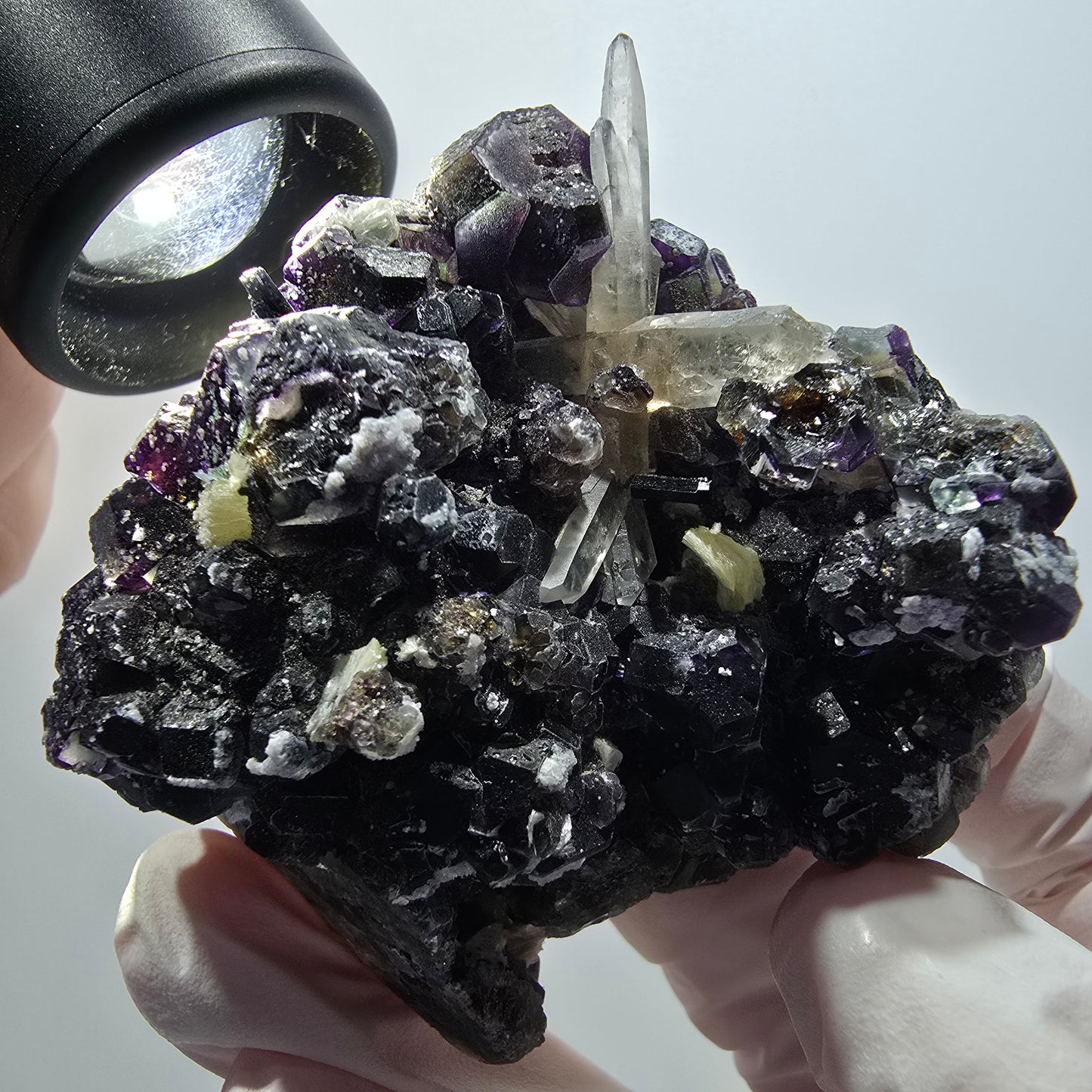 Bunte Phantom Fluorit, Schörl Turmalin, Rauchquarz, Muskovit Erongo, Namibia 65*61*31mm #12425