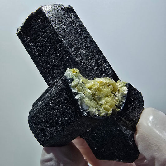 Rare Schorl Tourmaline Muscovite Specimen Erongo, Namibia 63*40*36mm #12427